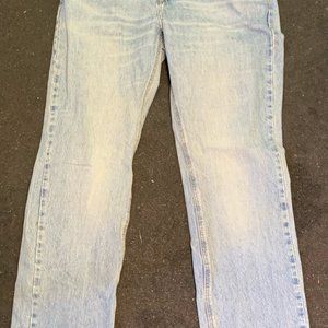 Light blue Levi jeans